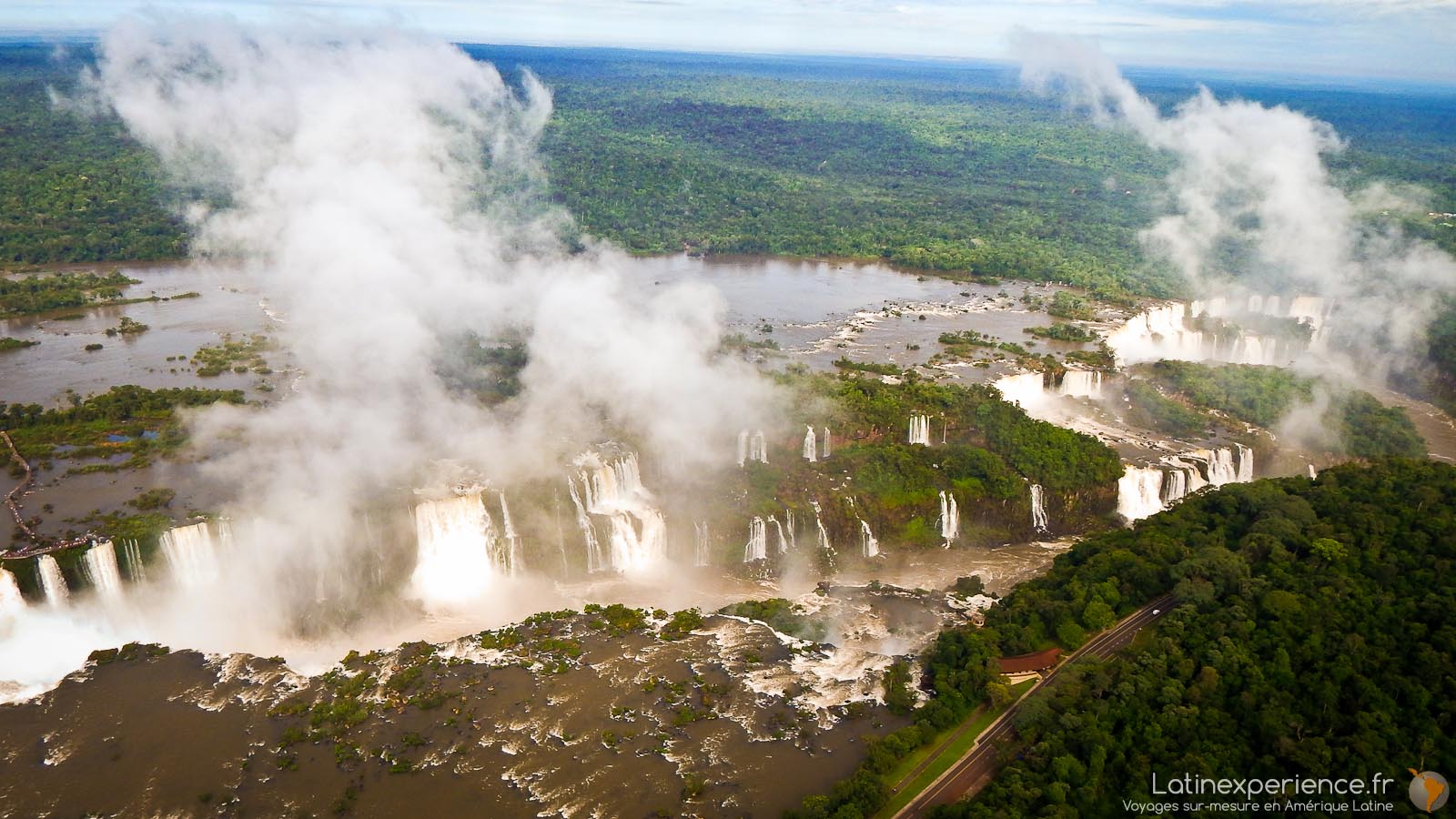 Amérique du Sud - Argentine - vue aérienne chutes Iguaçu - Latinexperience voyages