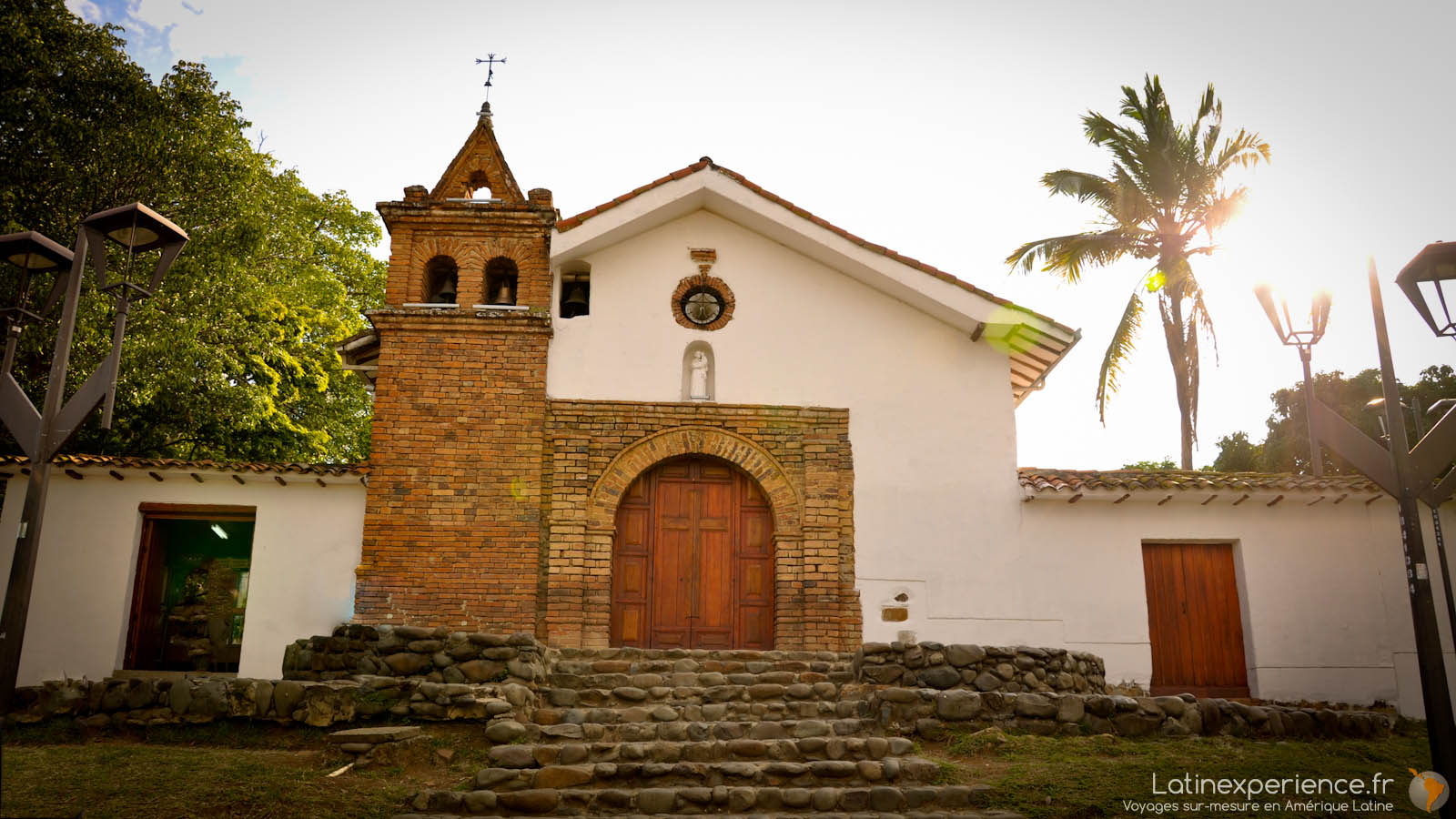 Colombie - San Antonio - Eglise coloniale - Latinexperience-voyages Colombie - ville de la salsa - San Antonio - Eglise coloniale - Latinexperience-voyages