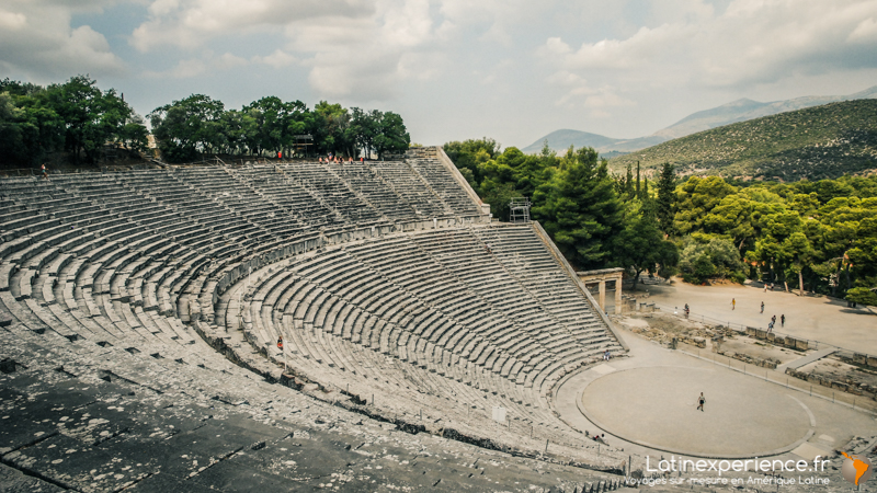 Partir en Grèce - Théatre d'Épidaure - Latinexperience voyages